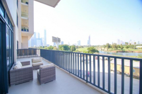Lux BnB Vida Residences The Hills-3BDR+Maids Golf Course View